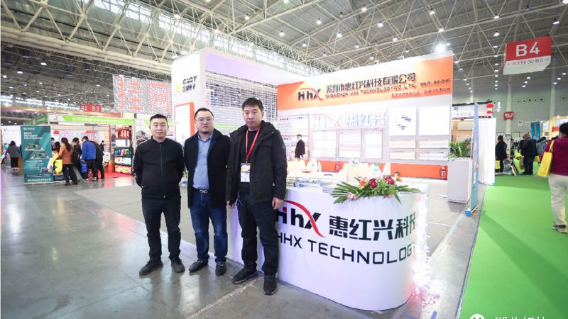 毛坯房工业风展厅效果图：打造独特空间的艺术